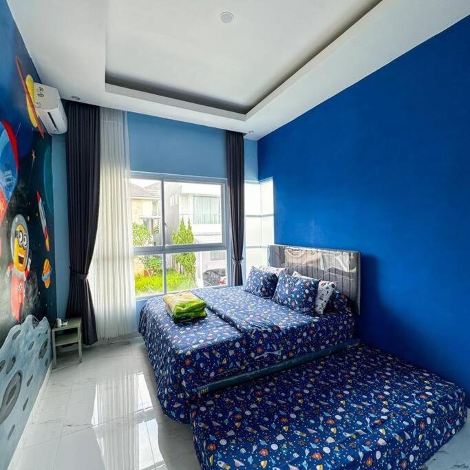 Villa 55 With Pool, Karaoke And Rooftop Bogor Bagian luar foto